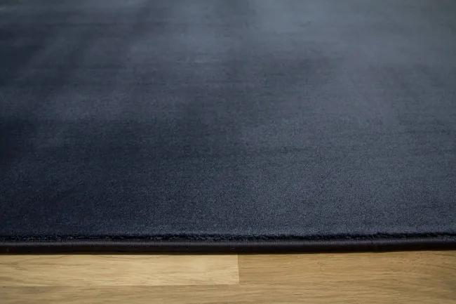 Metrážny koberec Kempinski 180 granátový