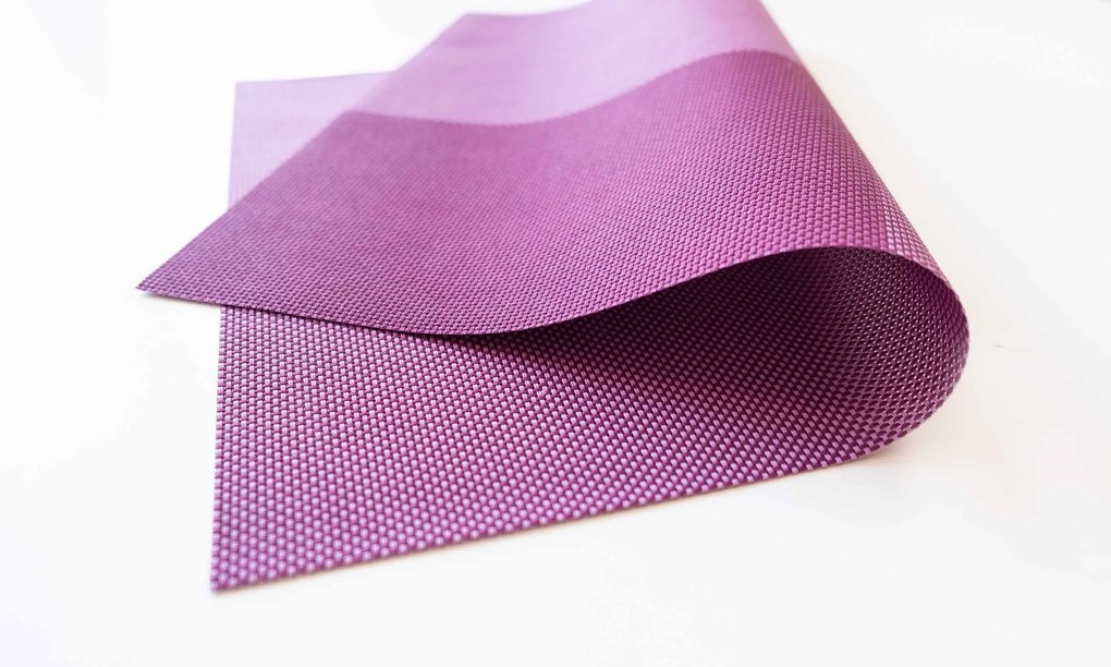Prestieranie Deluxe 30 × 45 cm – Aida fialová