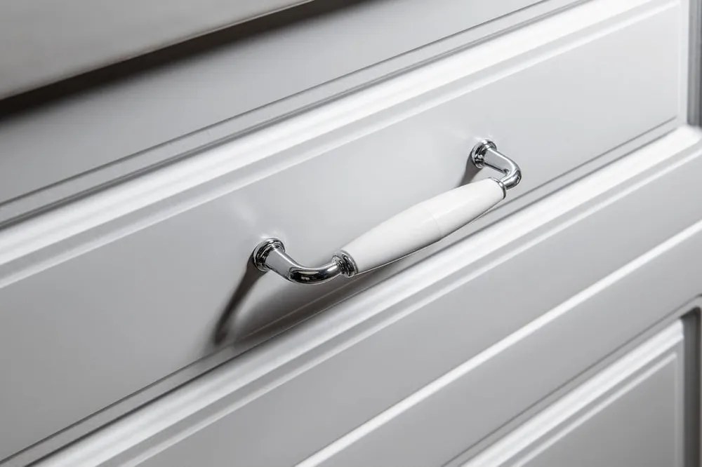 Biela kúpeľňová skrinka 40x184 cm Favolo – Sapho