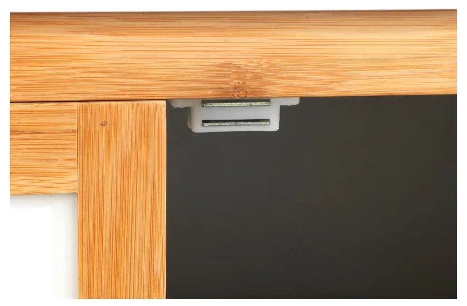 Kúpeľňová skrinka z bambusového dreva Wenko Finja