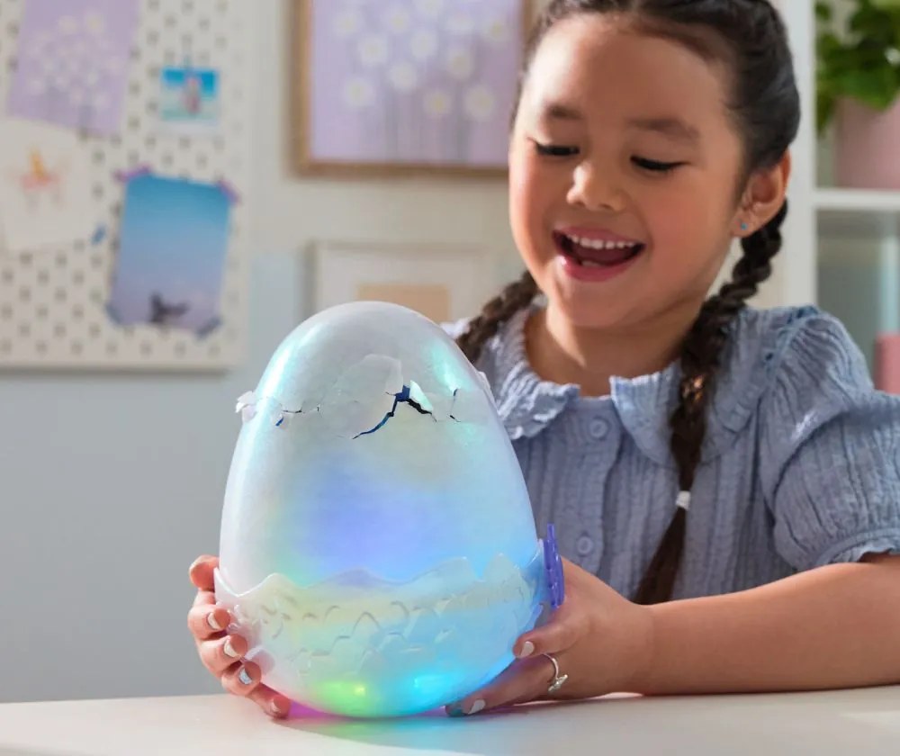 Spin Master Hatchimals 6069282 Liahnuce sa interaktívne zvieratko dráčik