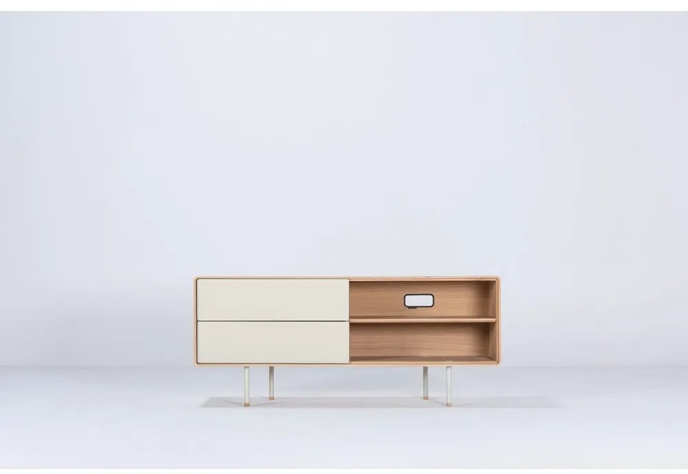 TV stolík z dubového dreva v bielo-prírodnej farbe 150x64 cm Fina – Gazzda