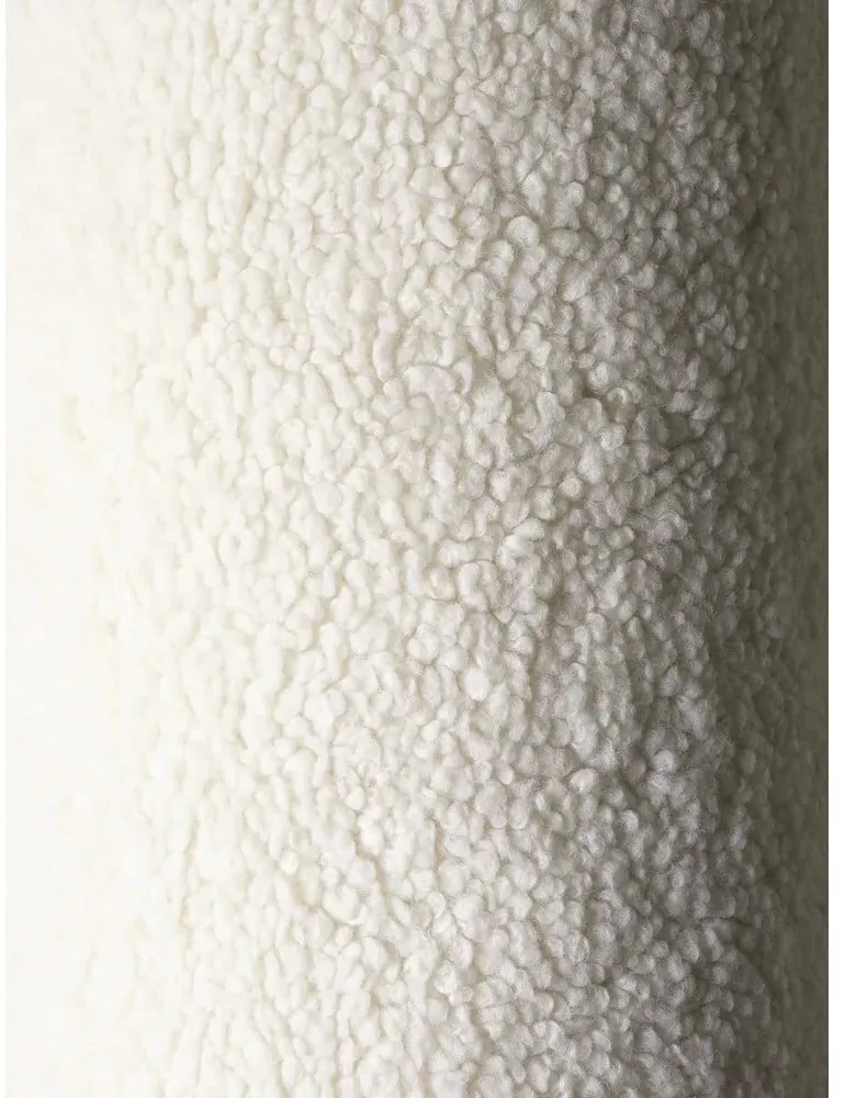 Krémový detský pohovkový vankúš z textílie buklé Ball – Wigiwama