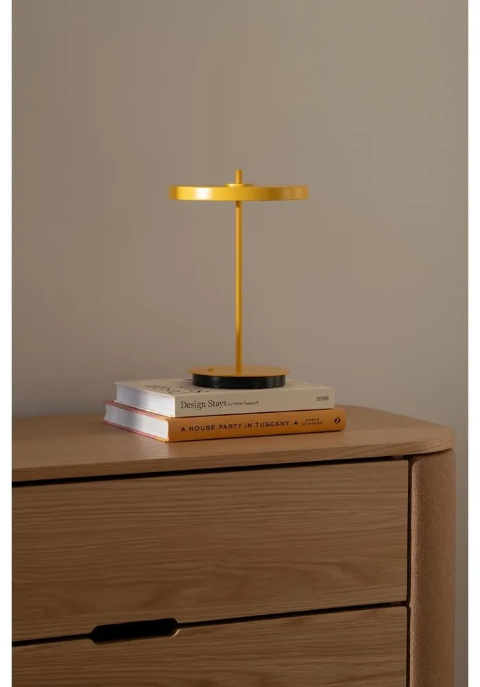 Žltá kovová LED stolová lampa s kovovým tienidlom (výška 31 cm) Asteria Move – UMAGE