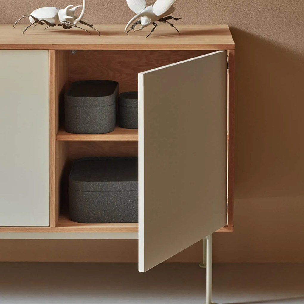 Komoda Yoko 180 × 45 × 80 cm 180 × 45 × 80 cm