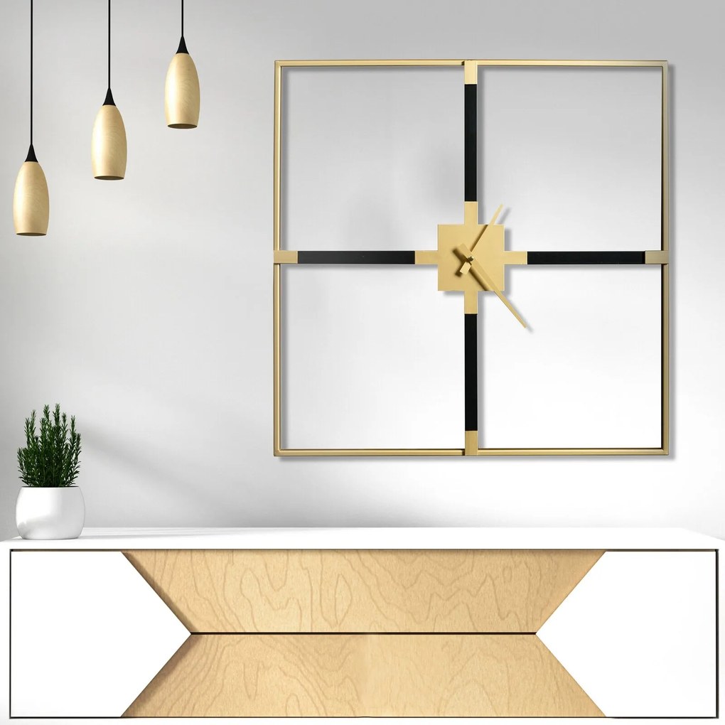 Dekoračné kovové nástenné hodiny v modernom štvorcovom štýle