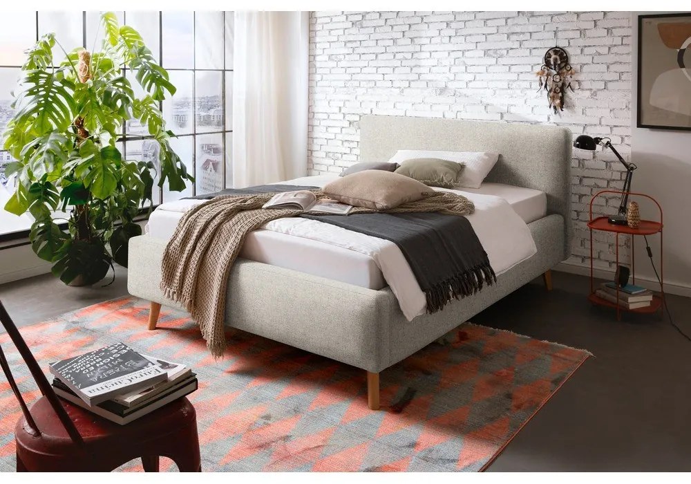 Béžová čalúnená dvojlôžková posteľ s úložným priestorom s roštom 140x200 cm Mattis – Meise Möbel