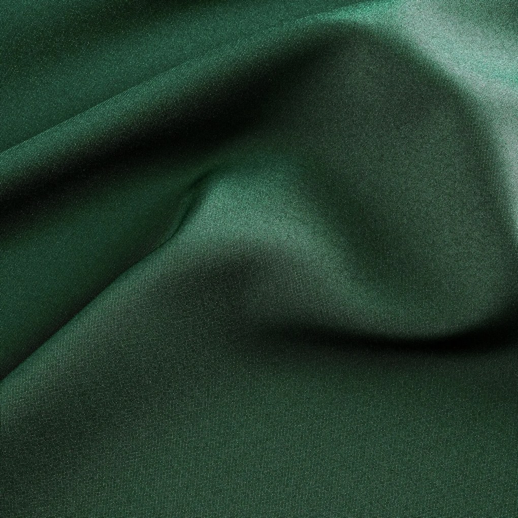 ZÁHRADNÝ VODEODOLNÝ ZÁVES NA PÚTKACH GARDEN 155X200 CM ZELENÁ