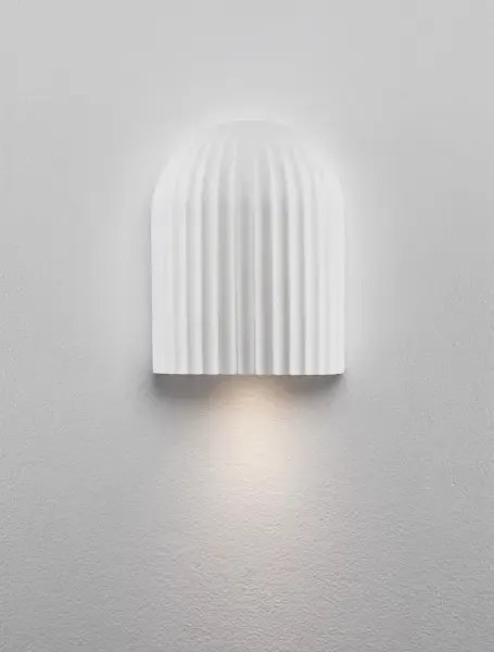 Minimalistické nástenné svietidlo Ammos