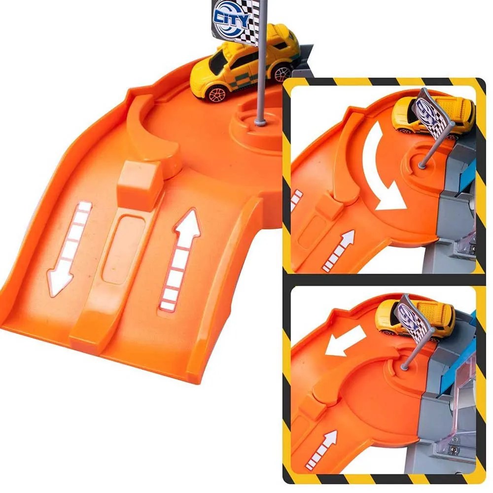 Štvorposchodový parkovací domček s výťahom a 6 vozidlami