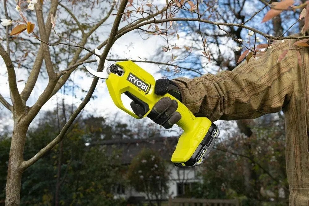 AKU nožnice záhradné - RYOBI RY18SCA-0; 25 mm; 18 V; ONE+™ (bez batérie a nabíjačky)
