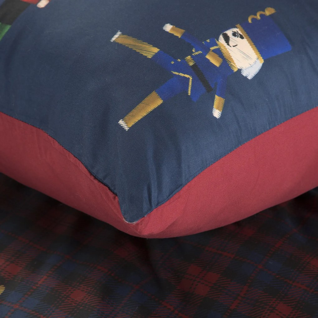 VIANOČNÉ OBLIEČKY Z MIKROVLÁKNA PETER 160X200 CM, 2KS 70X80 CM VZOROVANÉ