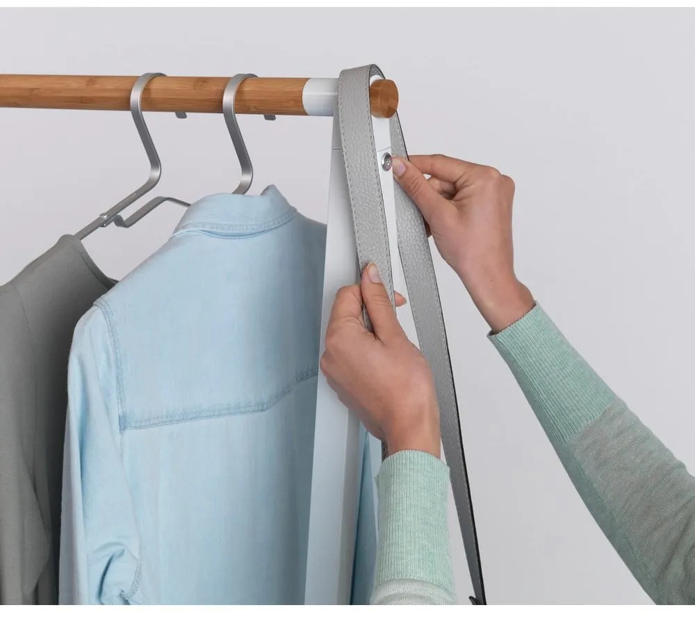 Biely oceľový stojan na oblečenie Linn – Brabantia