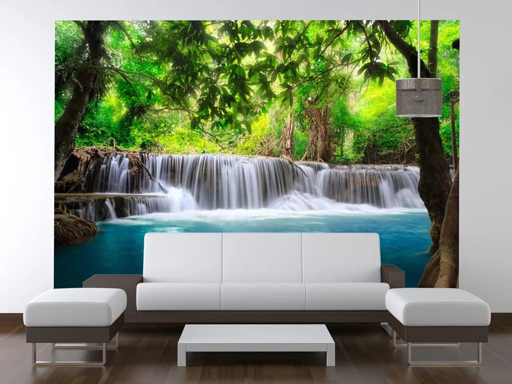 Gario Fototapeta Číry vodopád v džungli Veľkosť: 268 x 240 cm, Materiál: Samolepiaca