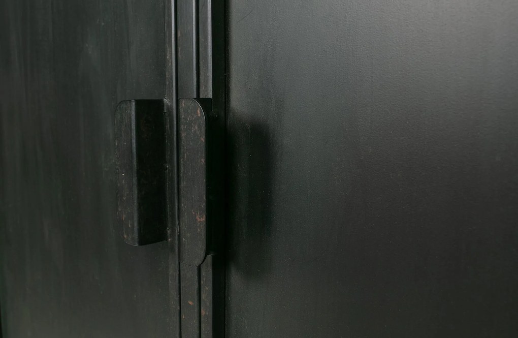 Kovová skrinka Wish 151 × 87 × 36 cm