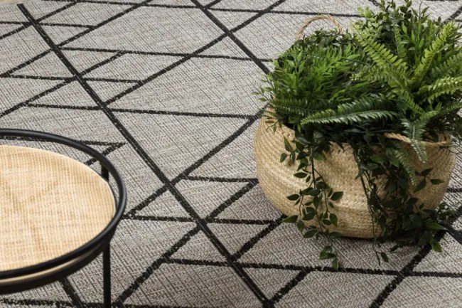 Koberec Šnúrkový SIZAL FLOORLUX 20508 strieb. / čierny Trojuholníky