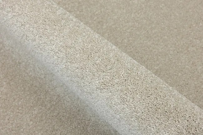 Metrážny koberec BRIGHTON 173 béžový