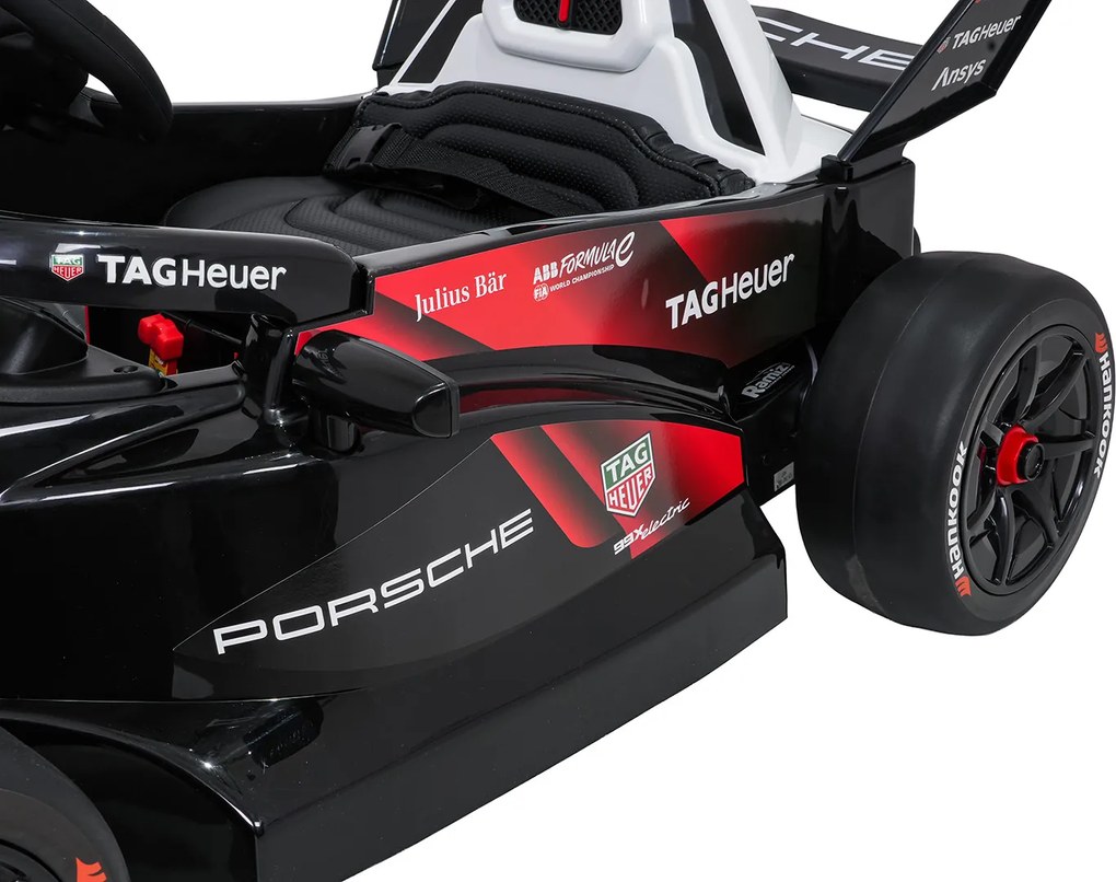 Ramiz Vozidlo Porsche Formula E Červená