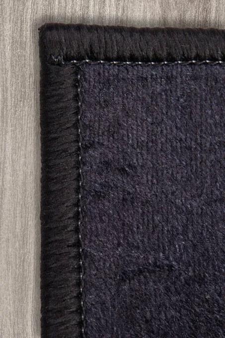 Koberec MILANO 40020-01 čierny / zlatý