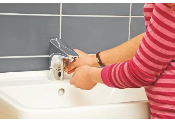 GROHE 36207001 - Elektronická umývadlová batéria EUROPLUS E DN 15 lesklý chróm