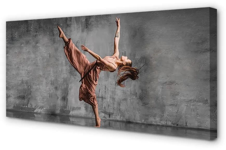Obraz canvas Žena dlhé vlasy tanec 120x60 cm