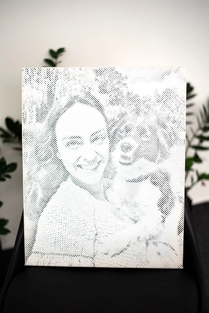 Gario Bodkovanie Vybodkuj si svoju fotku! Rozmery: 80 x 100 cm, Rámovanie: S vnútorným rámom, Farba bodiek: Čierna