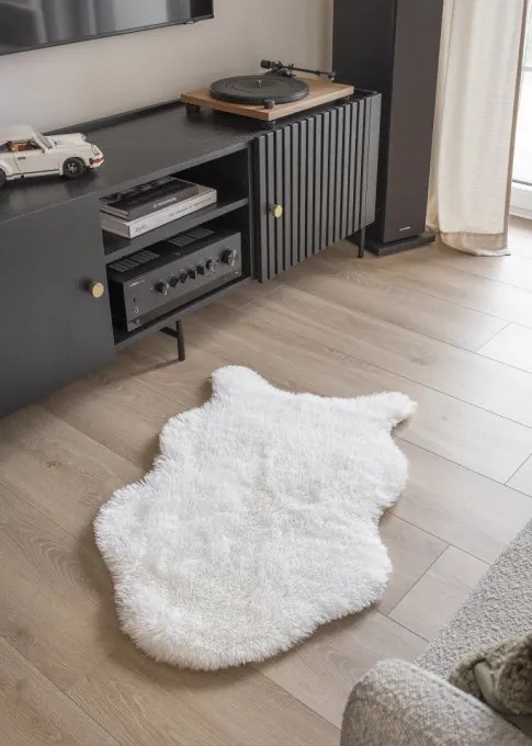 Koberec FLUFFY biely