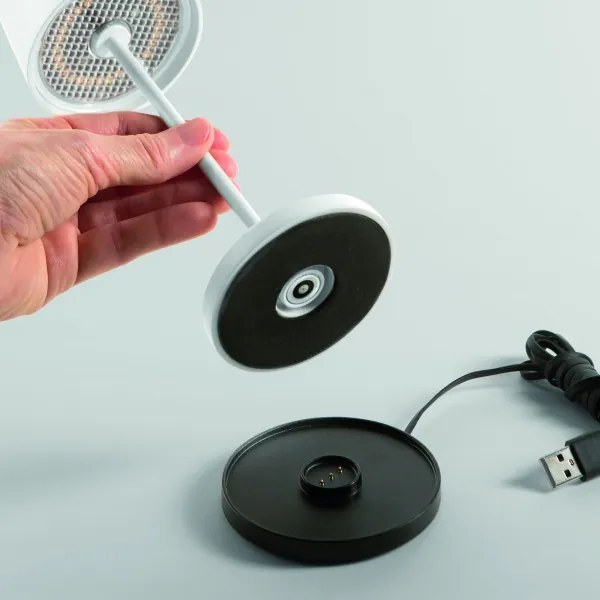 Ideal Lux - LED stmievateľná dotyková stolná lampa CUTE LED/2,5W/3,7V IP65 biela