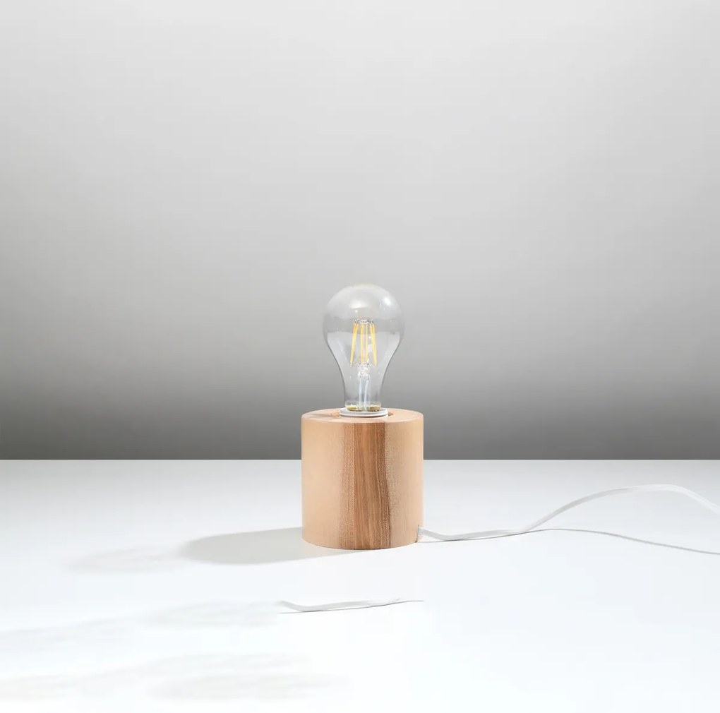 Stolná lampa Salgado, drevené telo svietidla