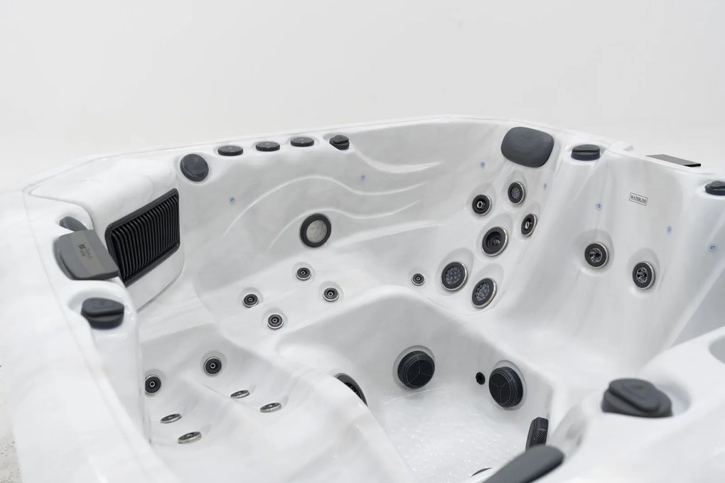 Vírivka Platinum Spas Kenya (Premium)