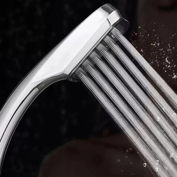 Úsporná sprchová hlavica AG832A