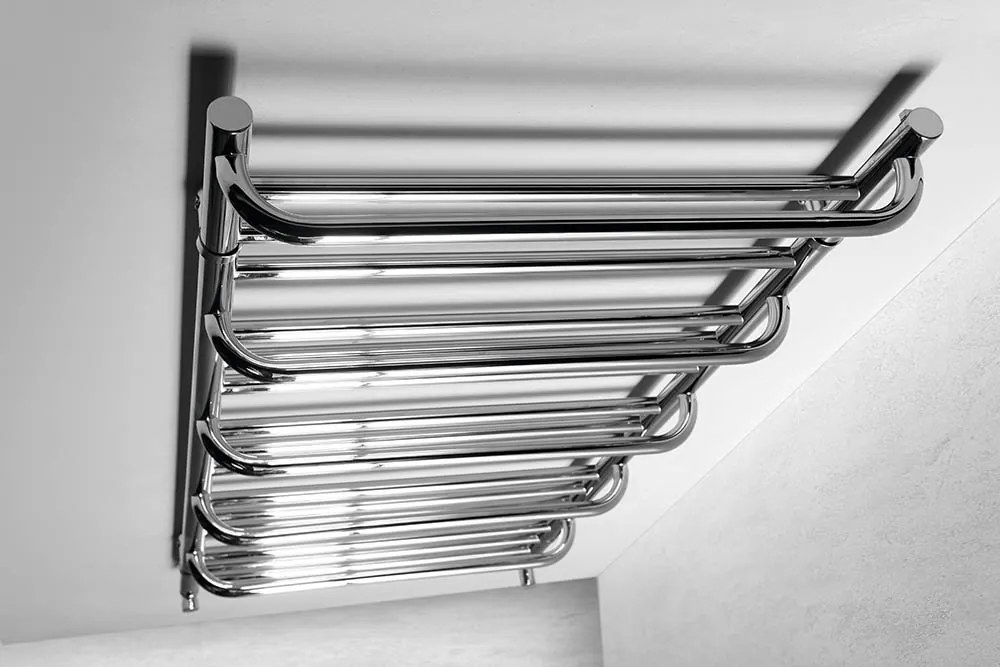 Sapho Sapho, MANISA vykurovacie teleso 600x1328 mm, s piatimi madlami pre uterák, chróm, IZ111