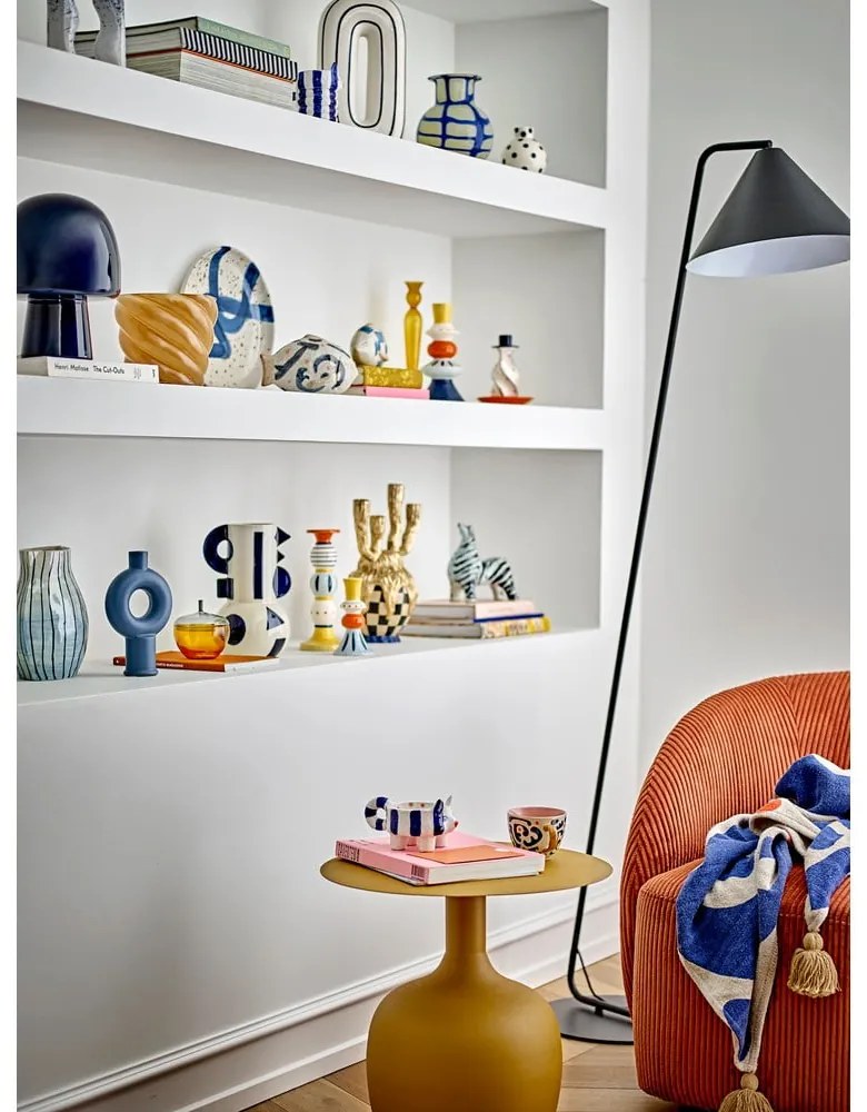 Oranžové menčestrové kreslo ušiak Pradi – Bloomingville