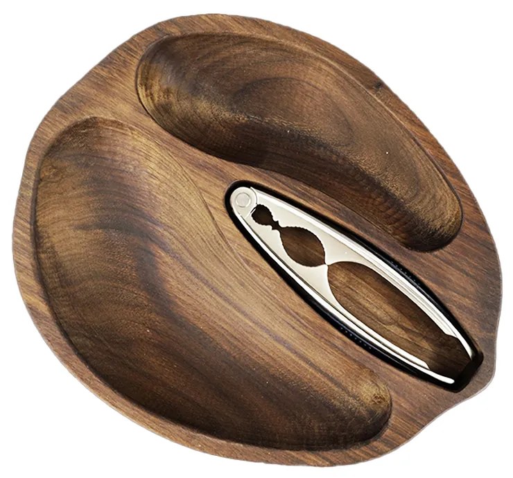 AMADEA Drevená miska v tvare orecha so luskáčikom, masívne drevo americký orech, 23x28x4,5 cm