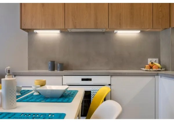 Ledvance - LED Stmievateľné svietidlo so senzorom UNDERCABINET LED/9W/230V Wi-Fi