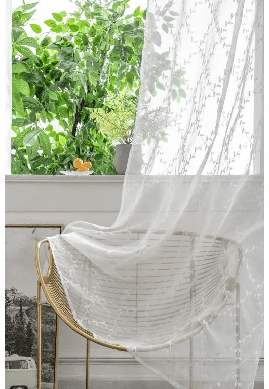 Biely záves VINTORA so vzorom lístkov 140x250 cm Zavesenie: Kovové krúžky