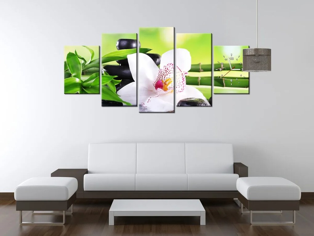 Gario Obraz s hodinami Biela orchidea a kamene - 5 dielny Rozmery: 150 x 105 cm