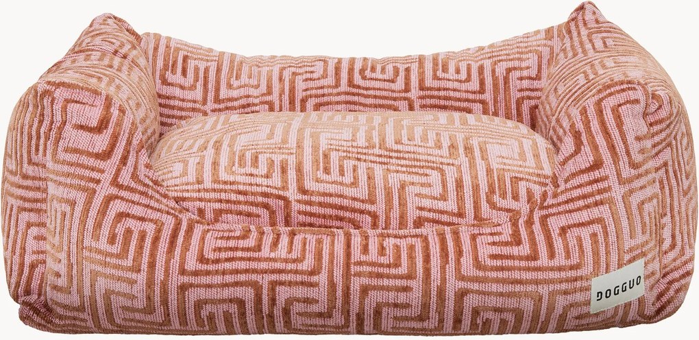 Pelech Maze, rôzne veľkosti