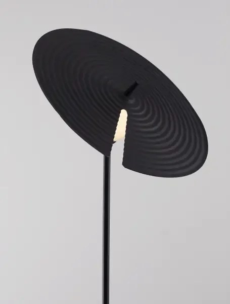 Čierno-biela stojaca lampa Reflet