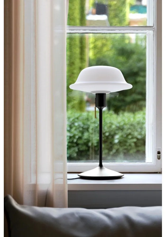 Biele tienidlo ø 30 cm Butler – UMAGE