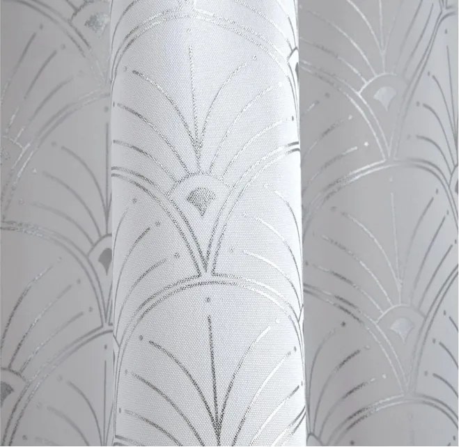 Elegantný biely vzorovaný záves 140x250 cm
