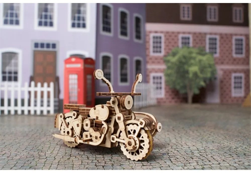 Ugears 3D drevené mechanické puzzle Harry Potter Hagridova lietajúca motorka