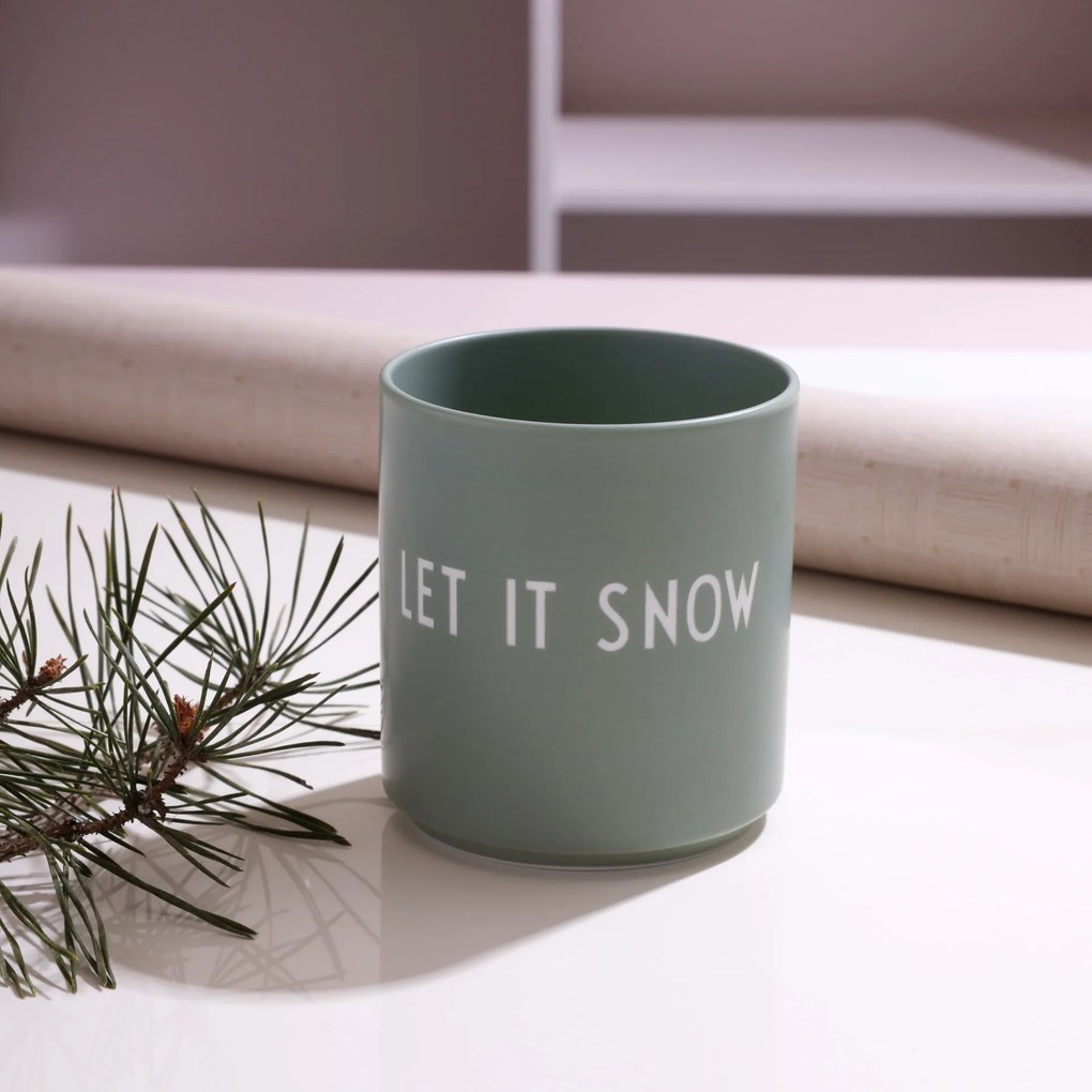 DESIGN LETTERS Porcelánový hrnek Green Let it snow 300 ml