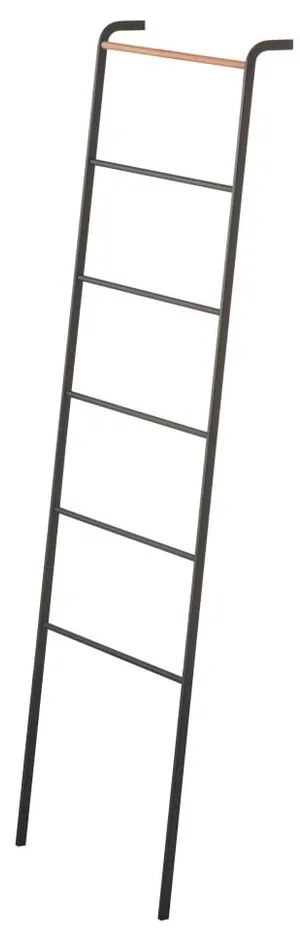 Čierny dekoratívny rebrík s detailom z bukového dreva YAMAZAKI Tower Ladder