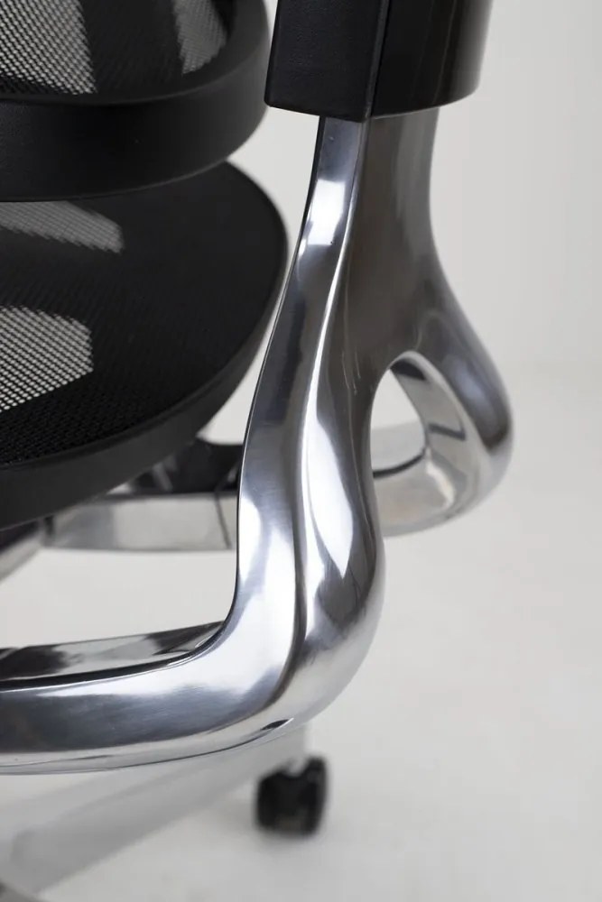 Kancelárska ergonomická stolička KORINA — sieť, čierna, nosnosť 150 kg