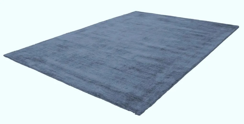 Obsession koberce Ručne tkaný kusový koberec Maori 220 Denim - 160x230 cm