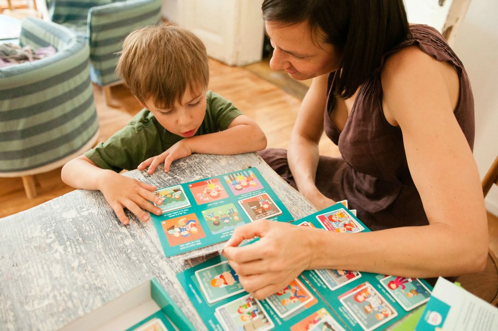 Nešpáraj sa v nose! alebo Etiketa pre deti – nová generácia