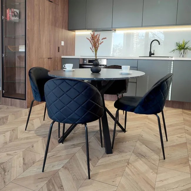 Jedálenská stolička FARGO zamatová, čierna