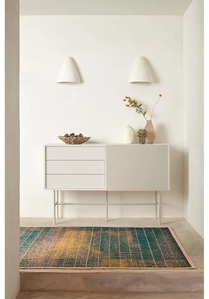 Béžovo-krémová nízka komoda s posuvnými dverami 140x91 cm Nube – Teulat