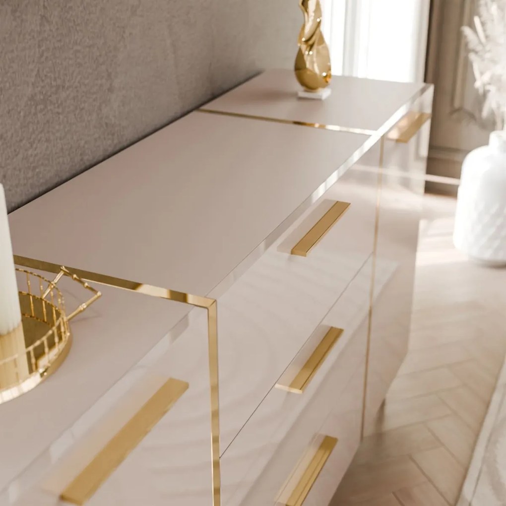 OBÝVACIA STENA / ZOSTAVA SANTINO NA NOŽIČKÁCH KAŠMÍR VYSOKÝ LESK